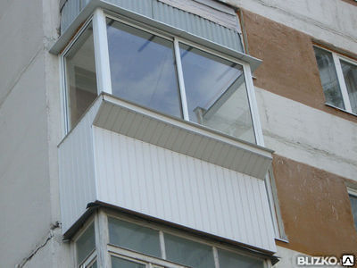 Балкон с выносом вперед и в бока