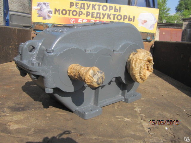 Редуктор кран диаметр. Редуктор крановый РМ-350. Редуктор крановый РМ 650. Редуктор кран балки РМ 250. Редуктор крановый РМ 500.