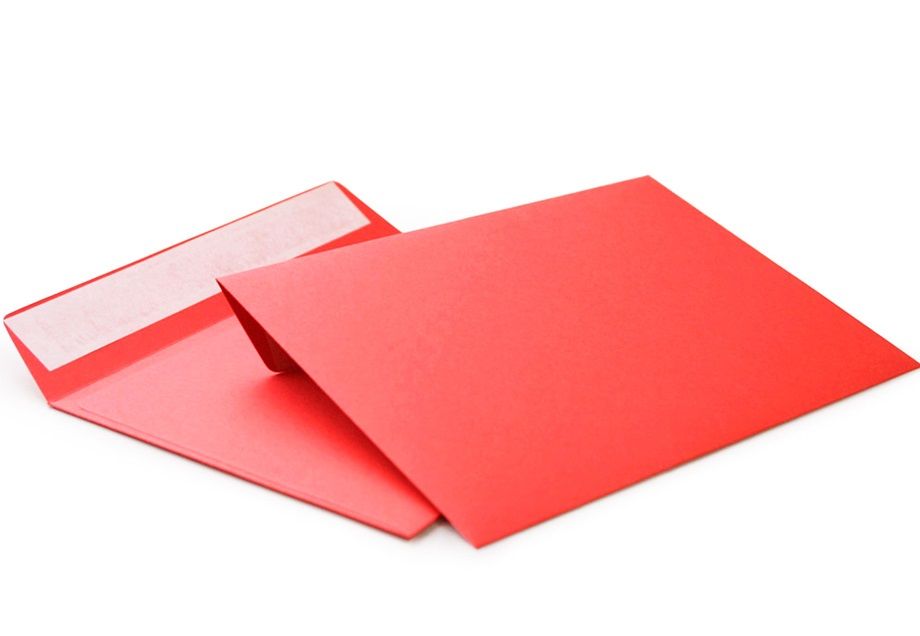 Конверт из цветной бумаги С6 (114*162) красный. 100 шт Pack24