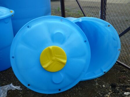 Накопительная емкость пластиковая для водоснабжения 750 литров универсальная круглая с крышкой 7