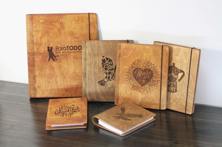 Ежедневники деревянные с логотипом